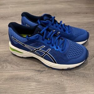 NWT Asics GT-1000 6 Men’s Running Shoes